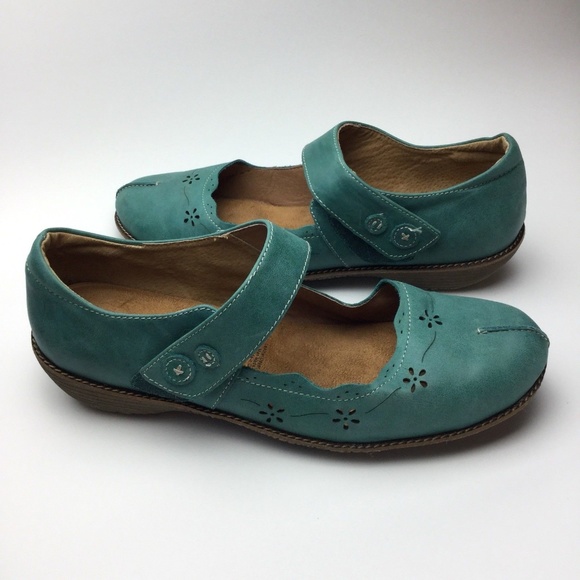 teal mary jane shoes